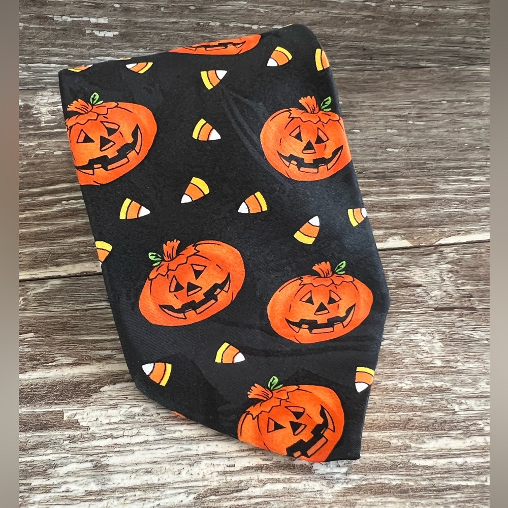 Hallmark NovelTies necktie pumpkin Halloween print men’s formal tie candy new‎
